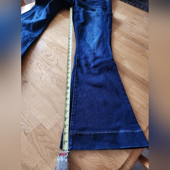 KanCan sz XL wide bottom jeans - Picture 6 of 8